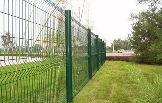 生態(tài)園<a href=http://www.recherchecamping.com target=_blank class=infotextkey><a href=http://www.recherchecamping.com target=_blank class=infotextkey>護欄</a>網(wǎng)</a>