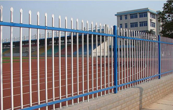 圍墻<a href=http://www.recherchecamping.com target=_blank class=infotextkey>圍欄網(wǎng)</a>