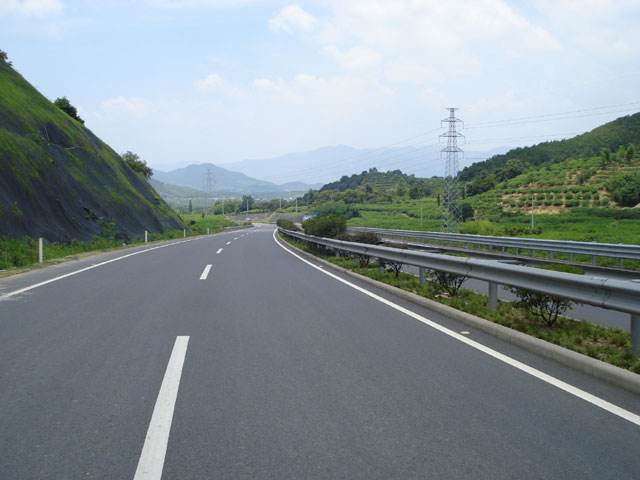 高速公路護欄板
